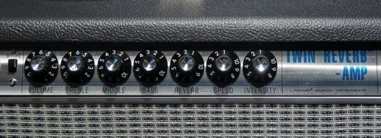 Certain amplifiers augment the high end, resulting in a high-end or "bright" sound.