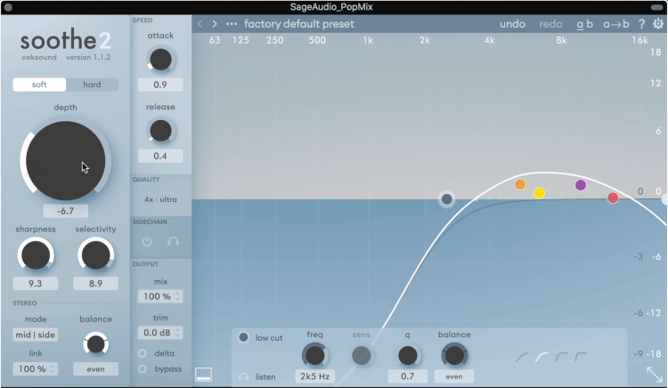 Soothe 2 dynamically alters the EQ.